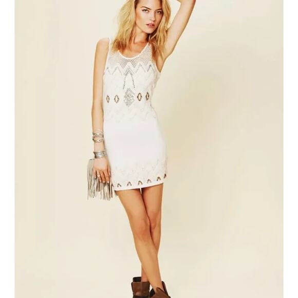 Free People Zig to the Zag Mini Dress | Sequin Bodycon Dress Ivory Medium NWT - Picture 1 of 11